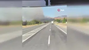 Elazığ'da buğday tarlasında çıkan yangın kontrol altına alındı