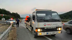 Samsun'da motosiklet köpeğe çarptı, sürücü ve yolcu yaralandı