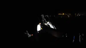 Giresun'da sahil güvenlik botu dalgakırana çarptı, askeri personel yaralandı