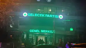 Ahmet Davutoğlu, Gelecek Partisi'nden siyasi faaliyetleri sonlandırdı