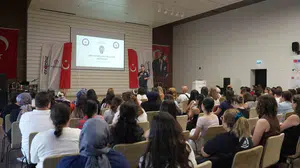 Denizli Büyükşehir Belediyesi personeline bağımlılık ve siber suçlarla ilgili eğitim