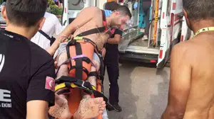 Alanya'da boğulma tehlikesi geçiren tatilci cankurtaran tarafından kurtarıldı