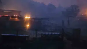 Gömeç'teki orman yangını, tıfıllar köyünü etkisi altına aldı