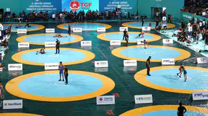 Türkiye minikler güreş şampiyonası ankara'da tarihe geçiyor