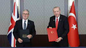 Türkiye ve Birleşik Krallık arasında güvenlik ve savunma ortaklığı belgesi imzalandı