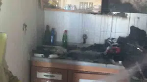 Avşa Adası'nda evde çıkan yangın itfaiye ekipleri tarafından söndürüldü