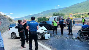 Kastamonu'da otomobil kazasında 5 kişi yaralandı