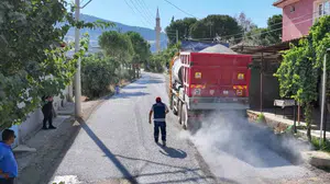Alaşehir'de 3 mahalleyi birbirine bağlayan asfalt çalışması tamamlandı