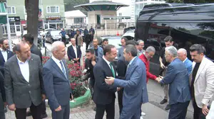 Bakan Tekin, Bursa'da Büyük Erzurum Yayla Şenliği'nde Erzurumlularla Bir Araya Geldi