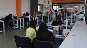 Şahinbey'de yaz tatili minik terzilerle dolu geçiyor
