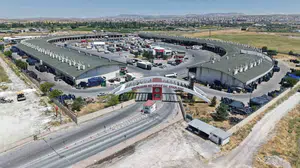 Kayseri'de hal kompleksinde hijyen seferberliği devam ediyor