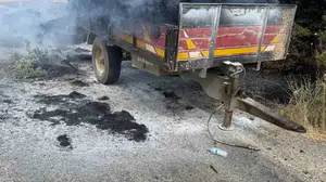 Malkara'da traktörden sıçrayan kıvılcım yangına neden oldu