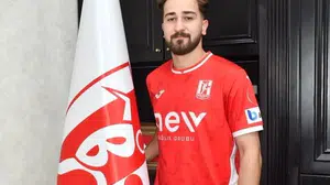 Balıkesirspor, yeni oyuncularla sözleşme imzaladı