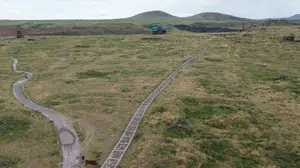 Kars'taki ani ören yeri ziyaretçilerini tarihin derinliklerine götürüyor