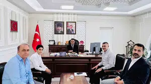 Lgs Ağrı şampiyonu muhammad yusuf ışık’a kaymakam dertlioğlu’ndan ödül