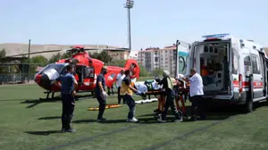 Darende'de parmağı yaralanan çocuk, hava ambulansıyla Malatya'ya sevk edildi