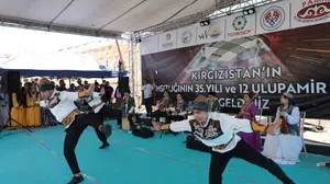 Erciş'te 12. Ulupamir kültür şöleni coşkuyla kutlandı