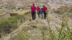 Kaş'ta kaybolan yaşlı adam hayatta bulundu: Jandarma ekipleri başarılı oldu