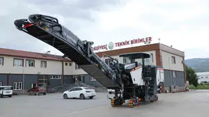 Tokat Belediyesi yeni asfalt kazıma makinesi ile yol yenileme çalışmalarını hızlandırıyor