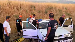 Bingöl’de direksiyon hakimiyetini kaybeden sürücü kaza yaptı