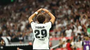 Beşiktaş'ın yeni yıldızı İlhan Fakılı, ilk golüne ulaştı