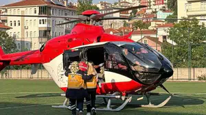 Doğanyurt'ta kaynar suyla yaralanan bebek Ankara'ya sevk edildi
