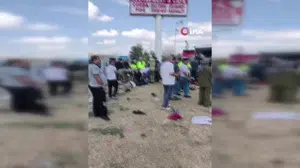 Sincan’da midibüs ve hafriyat kamyonu çarpıştı: 2 can kaybı, 25 yaralı