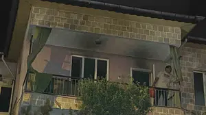 Bucak'ta gece çıkan yangın paniğe neden oldu