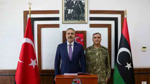 Hakan Fidan Libya'da TSK'nın görev gücünü denetledi