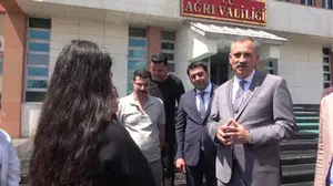 Ağrılı öğrenciler tarihle buluşuyor: 200 öğrenci Çanakkale ve Ankara'ya uğurlandı