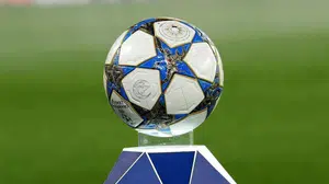 Fenerbahçe ve Galatasaray, 18 yıl aradan sonra Şampiyonlar Ligi'nde yan yana