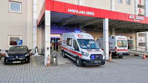 Yem karma makinesine elini kaptırdı! Çiftçi hastaneye kaldırıldı