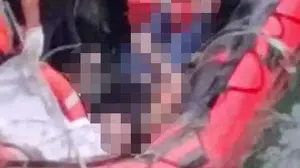 Gümüşhane'de baraj gölüne düşen araçta ceset bulundu, arama çalışmaları devam ediyor