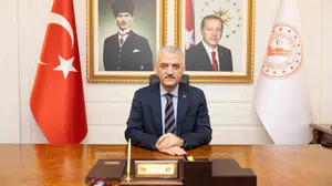 Düzce Valisi'nden deprem anması: Acılar hala yüreğimizde