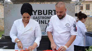 Bayburt gastronomi festivalinde şeflerin yaratıcılığı parlak bir şekilde sergilendi