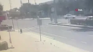 Çorlu'da U dönüşü yapan otomobil refüje çıktı: 1 yaralı