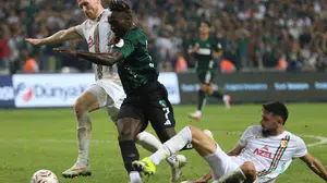 Kocaelispor, Amed Sportif’i 2-0 mağlup ederek galibiyetle tanıştı