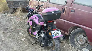 Bolu'da motosiklet ve otomobil çarpıştı: iki kişi hastaneye kaldırıldı