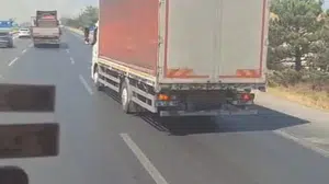 Eskişehir-Bursa kara yolundaki yangın, itfaiye müdahalesiyle kontrol altına alındı