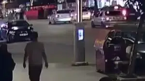 Tokat'ta dönüş yapan otomobille çarpan motosiklet sürücüsü hafif yaralandı