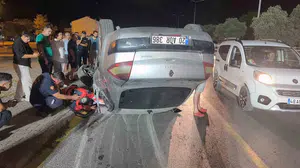 Muğla'da ters şeritte kontrol kaybı: Takla atan otomobilin sürücüsü yaralandı