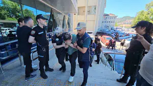 Zonguldak'ta terör soruşturmasında 3 öğrenci tutuklu yargılandı