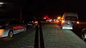 Karaman'da iki otomobilin çarpışması sonucu 2 kişi hayatını kaybetti, 5 kişi yaralandı