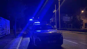 Kadının çığlığına duyarsız kalmadılar: Vatandaşlar şüpheliyi etkisiz hale getirdi