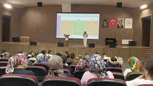Eskişehir'de bağımlılıkla mücadele eğitimleri katılımcılara önemli bilgiler sundu