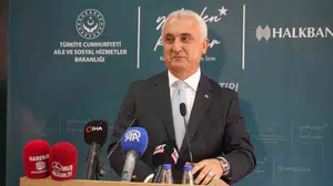 Muş'ta kadın girişimcilerin güçlenmesi için önemli adım: Bakan Göktaş eğitim tırını ziyaret etti