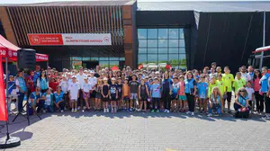 Bolu'da triatlon rüzgarı: 155 sporcu sahada kıyasıya mücadele etti
