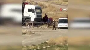 Ankara'da inşaat kazası: üzerine malzeme düşen işçi hastaneye kaldırıldı