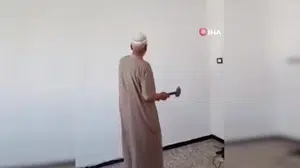 Sakladığı kütüphanesine 15 yıl sonra kavuşan Amr bin Mustafa Alwan'ın hikayesi
