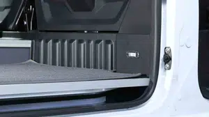 Yenilenen Renault Master minibüs ve kamyonet kullanıcılara sunuluyor